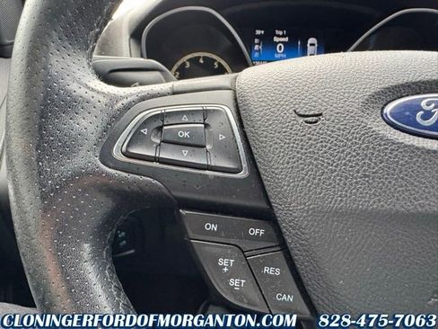 Used 2017 Ford Focus ST image 25