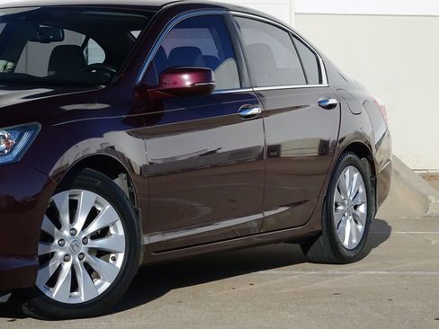 Used 2015 Honda Accord EX-L image 20