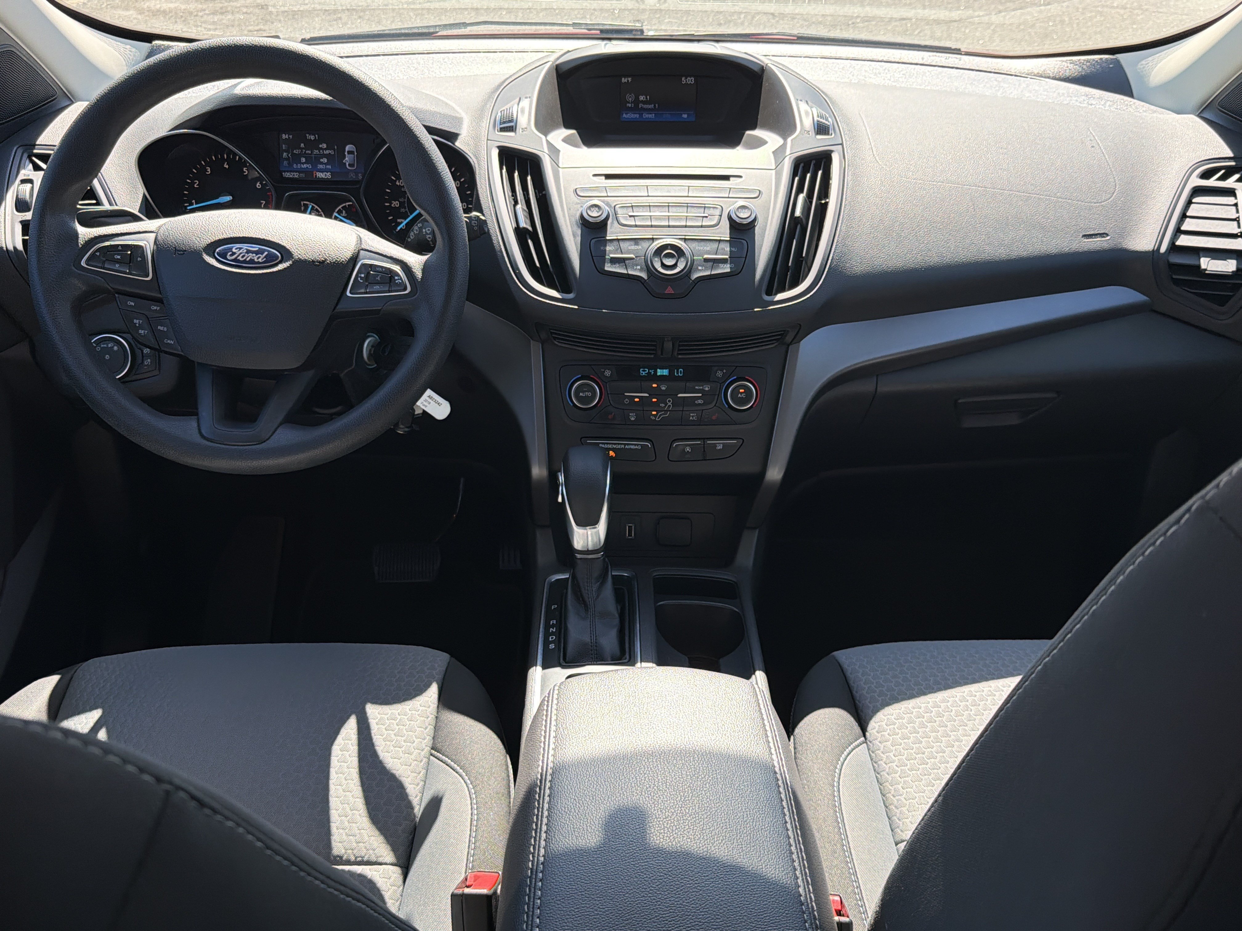 Used 2018 Ford Escape SE FWD image 4