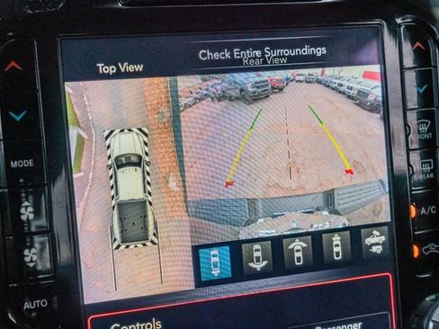 Used 2021 RAM 3500 Laramie image 29