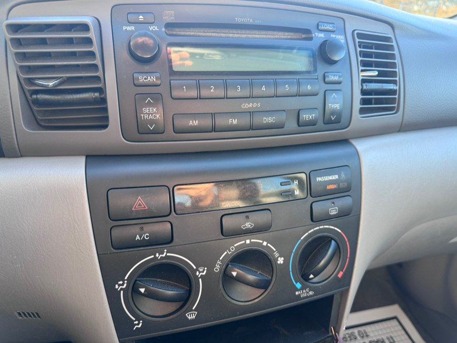 Used 2005 Toyota Corolla LE w/ Audio Value Pkg FWD image 18