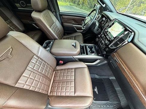 Used 2024 Nissan Titan Platinum Reserve w/ Moonroof Package image 73