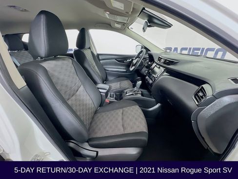 Used 2021 Nissan Rogue Sport SV AWD/4WD image 30