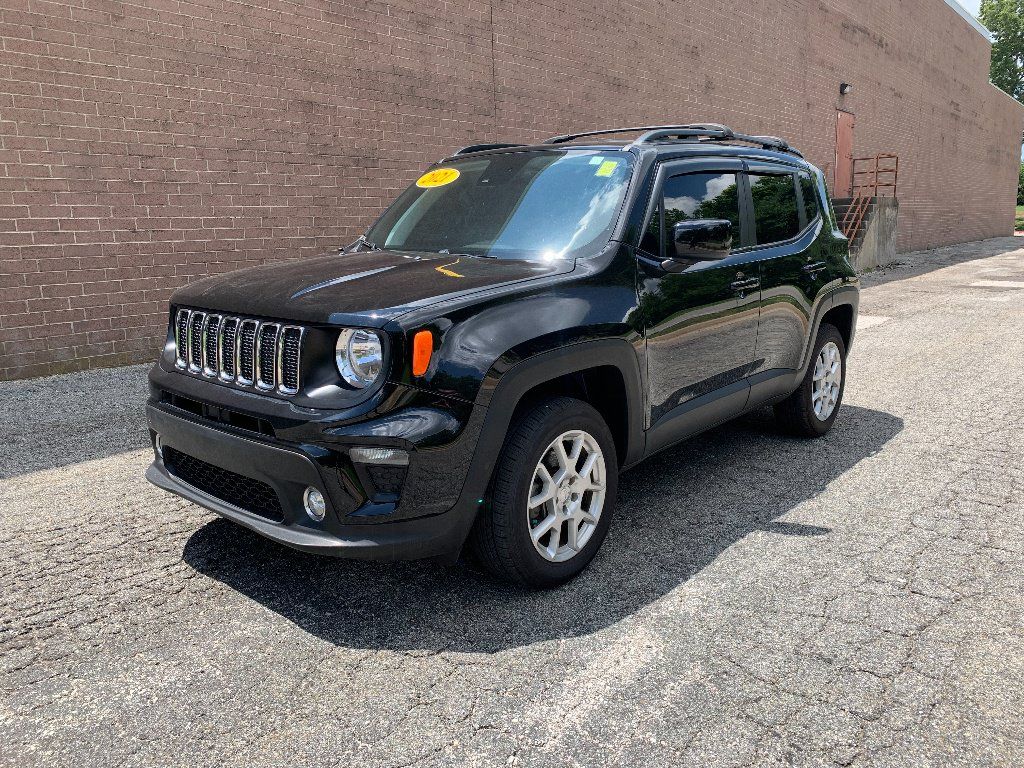Used 2021 Jeep Renegade Latitude AWD/4WD image 1