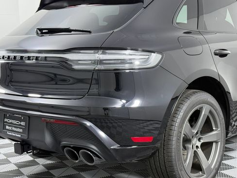 Certified 2026 Porsche Macan AWD/4WD image 25
