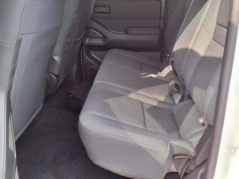 Used 2023 Nissan Frontier S w/ Technology Package image 10