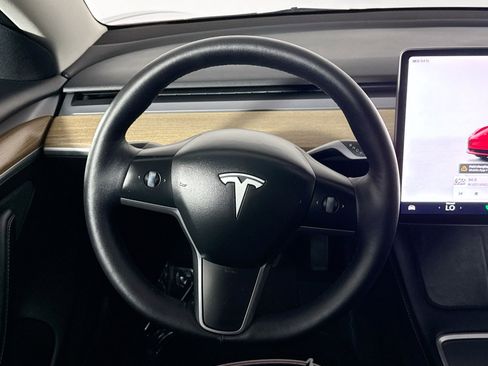 Used 2022 Tesla Model 3 Long Range AWD/4WD image 21