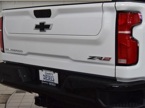 Used 2026 Chevrolet Silverado 2500 ZR2 AWD/4WD image 22