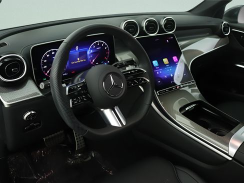 Certified 2026 Mercedes-Benz GLC 300 image 14