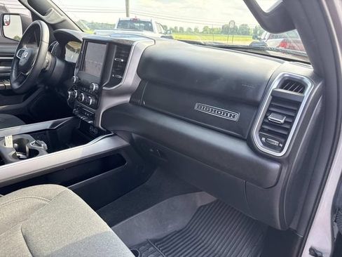 Used 2024 RAM 1500 Big Horn AWD/4WD image 34