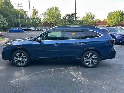 Used 2021 Subaru Outback Touring AWD/4WD image 6