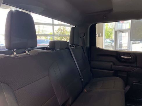 Used 2019 Chevrolet Silverado 1500 Custom Trail Boss w/ Custom Convenience Package AWD/4WD image 13