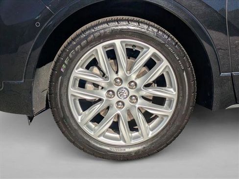 Used 2019 Buick Envision Premium w/ Driver Confidence Package image 25