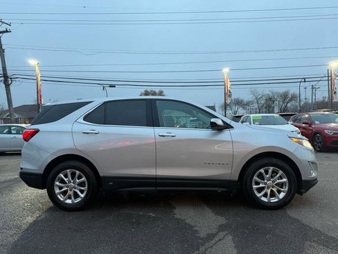 Used 2020 Chevrolet Equinox LT image 6