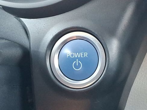 Certified 2023 Toyota Sienna XLE AWD/4WD image 28