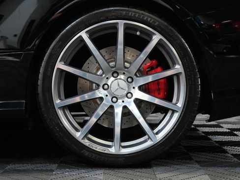 Used 2015 Mercedes-Benz SL 63 AMG image 52