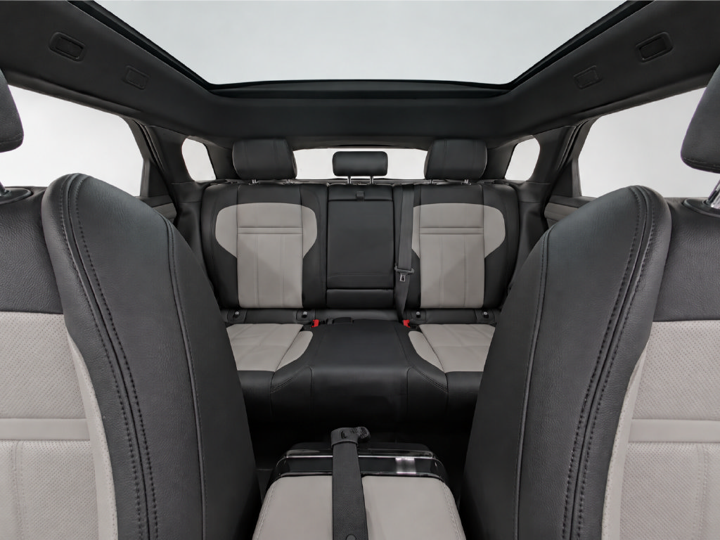 Used 2020 Land Rover Range Rover Evoque First Edition AWD/4WD image 17
