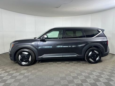 Used 2024 Kia EV9 Wind AWD/4WD image 6