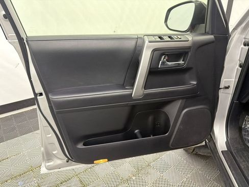 Used 2024 Toyota 4Runner SR5 Premium AWD/4WD image 11