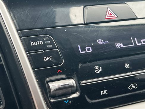 Used 2021 Kia Sorento EX w/ Panoramic Sunroof Package image 29