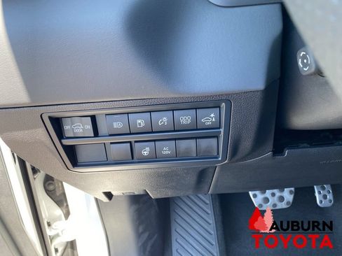 New 2026 Toyota Sequoia Platinum AWD/4WD image 37