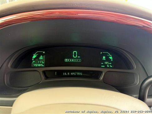 Used 2001 Cadillac De Ville w/ Comfort/Convenience Pkg image 35