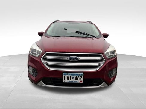 Used 2017 Ford Escape SE w/ Equipment Group 201A AWD/4WD image 2