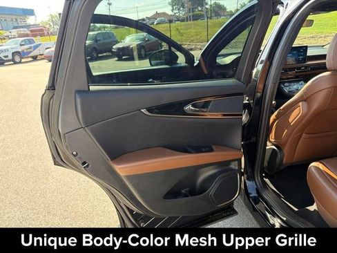 Used 2023 Lincoln Nautilus Reserve w/ Monochromatic Package AWD/4WD image 18