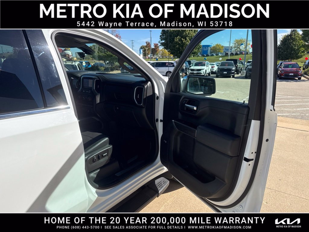 Used 2019 Chevrolet Silverado 1500 LTZ AWD/4WD image 42