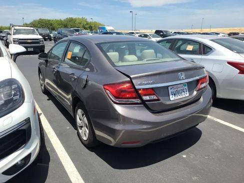 Used 2013 Honda Civic LX image 2