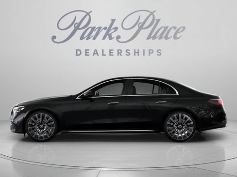 New 2026 Mercedes-Benz E 450 4MATIC Sedan image 5