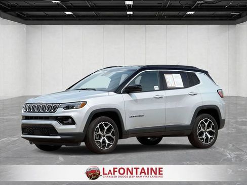 Certified 2025 Jeep Compass Limited AWD/4WD image 1