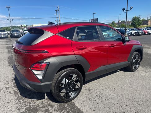 Used 2025 Hyundai Kona SEL AWD/4WD image 7