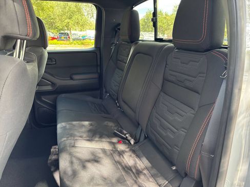Used 2026 Nissan Frontier PRO-4X AWD/4WD image 37