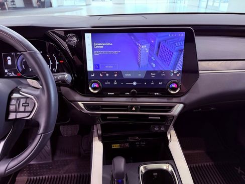 Certified 2023 Lexus RX 350h image 24