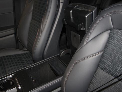 New 2026 Lincoln Nautilus Reserve image 19