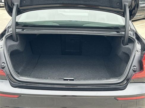 Used 2024 Volvo S60 B5 Core image 15
