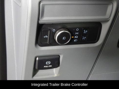 Used 2022 Ford F150 XLT w/ Trailer Tow Package image 17