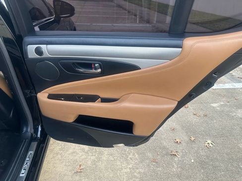 Used 2016 Lexus LS 460 RWD image 24