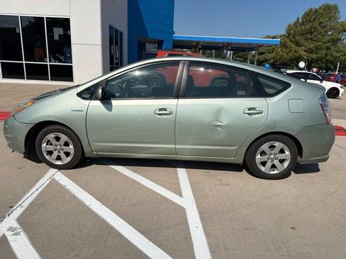 Used 2009 Toyota Prius FWD image 8