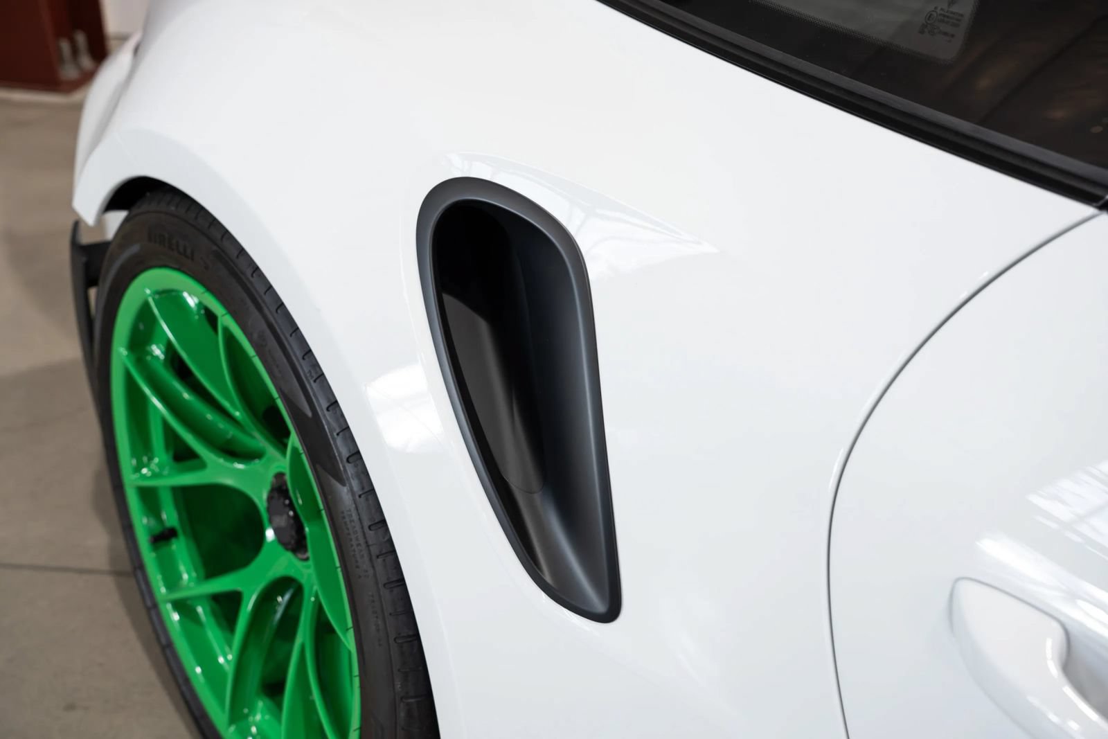 Used 2024 Porsche 911 GT3 RS RWD image 37