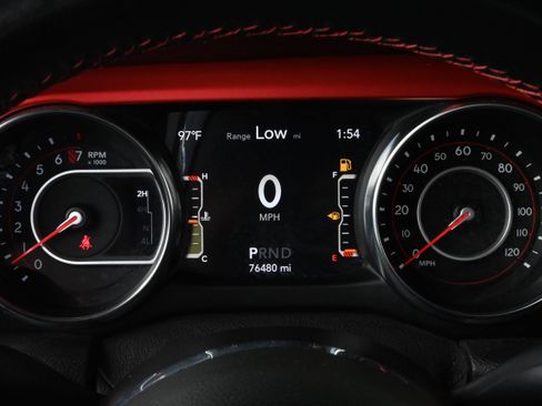 Used 2021 Jeep Gladiator Rubicon w/ LED Lighting Group AWD/4WD image 16
