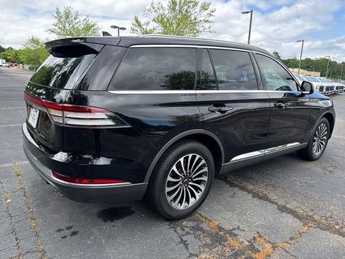 Certified 2023 Lincoln Aviator AWD w/ Premium Package image 7