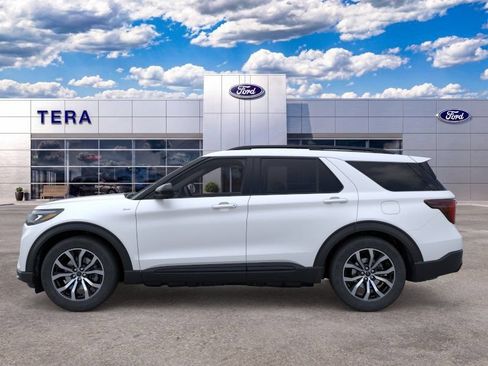 New 2026 Ford Explorer ST-Line AWD/4WD image 3