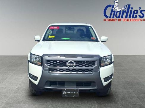 Certified 2025 Nissan Frontier SV w/ SV Convenience Package AWD/4WD image 2
