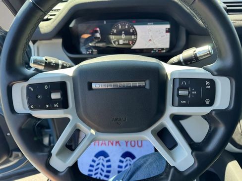 Used 2020 Land Rover Defender 110 SE image 20