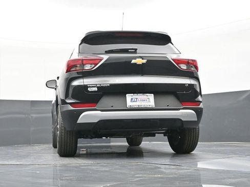 New 2026 Chevrolet TrailBlazer LT w/ Driver Confidence Package FWD image 36