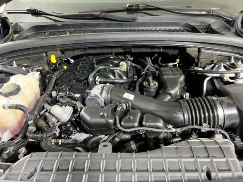 Used 2023 Jeep Grand Cherokee L Limited image 30