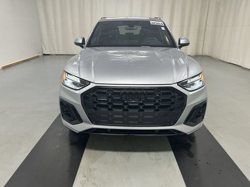 Used 2024 Audi Q5 e Premium Plus AWD/4WD image 3