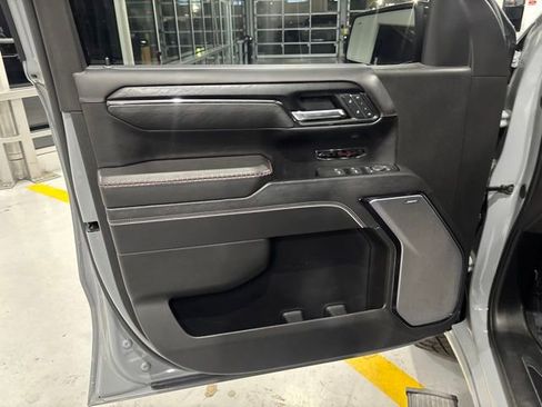 Used 2024 GMC Sierra 1500 AT4X AWD/4WD image 15